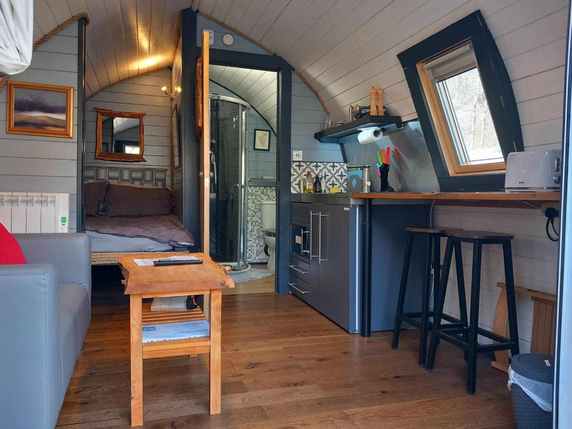 Riverside Pod, West Highland Way Holidays Кинлохливен Экстерьер фото