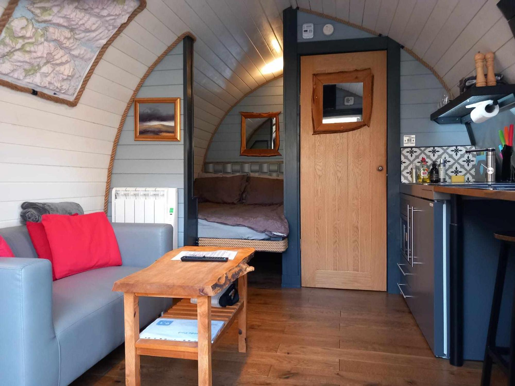 Riverside Pod, West Highland Way Holidays Кинлохливен Экстерьер фото